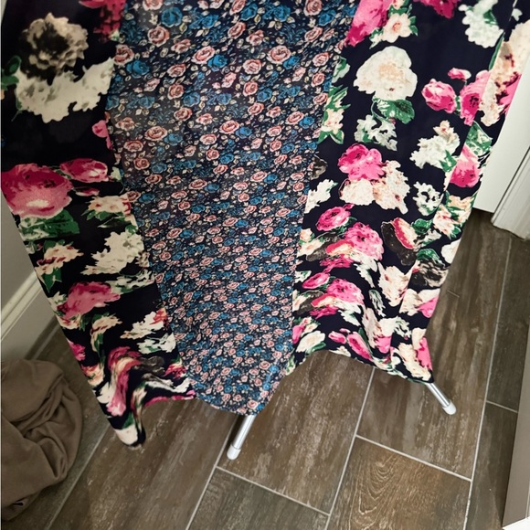 Umgee Pink and Navy Long Sleeve V-Neck sheer Sundress - Picture 8 of 10